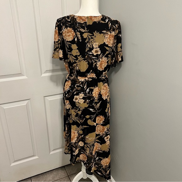 Hayden, Lacey Asymmetrical Black Floral Dress - Picture 2 of 6